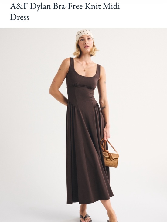 Abercrombie & Fitch Dresses & Skirts - Abercrombie Dylan bra free Knit Midi Dress